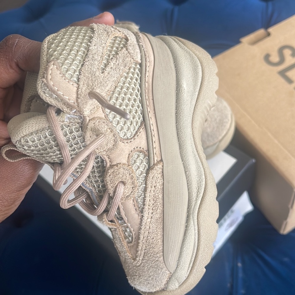 Yeezy - Picture 2 of 2